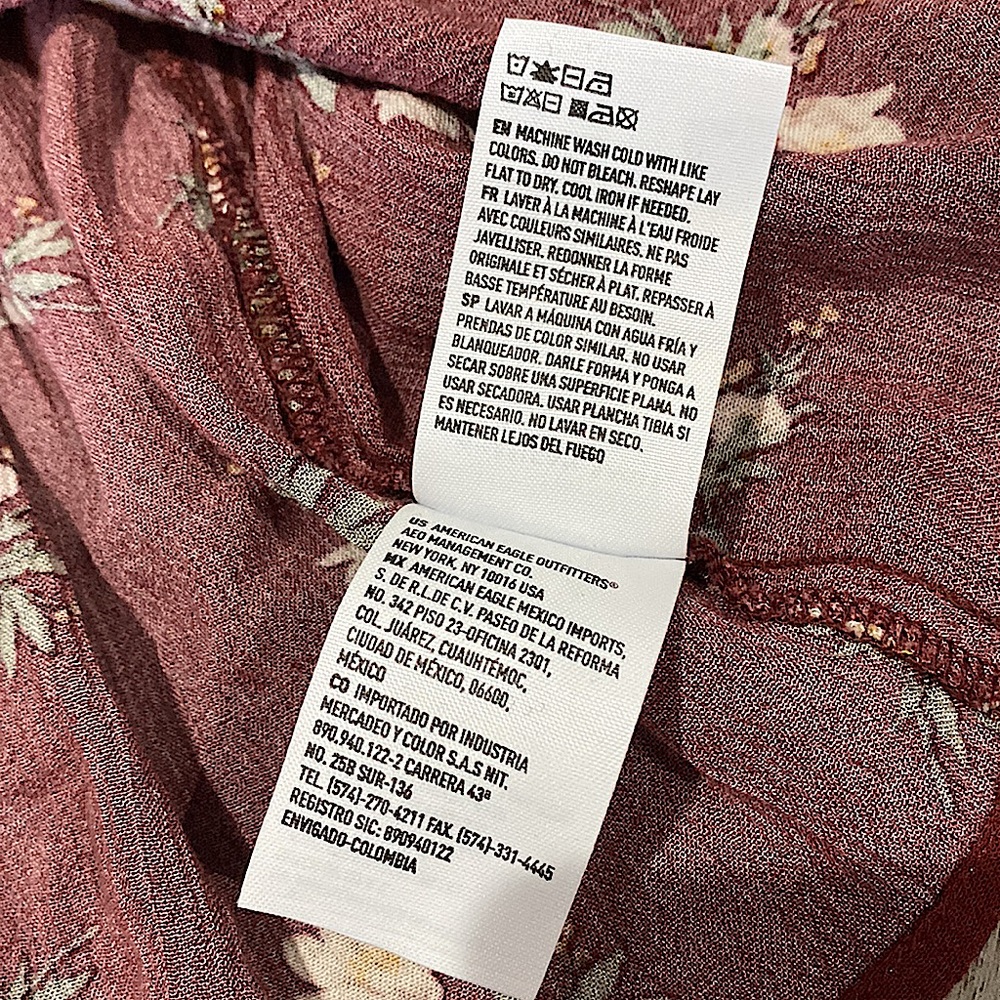American Eagle Maroon/ Flowered Blouse Women’s - image 5